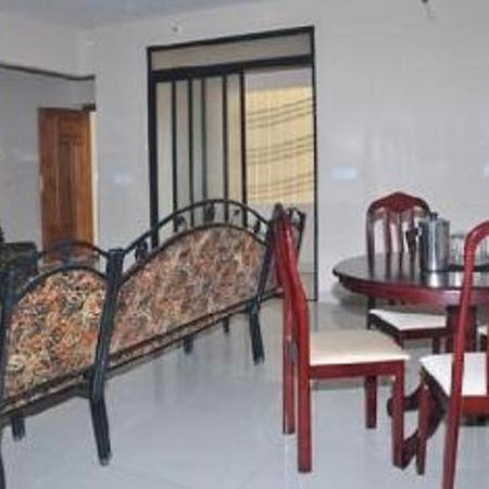 Windsor Service Apartment Салем Екстериор снимка